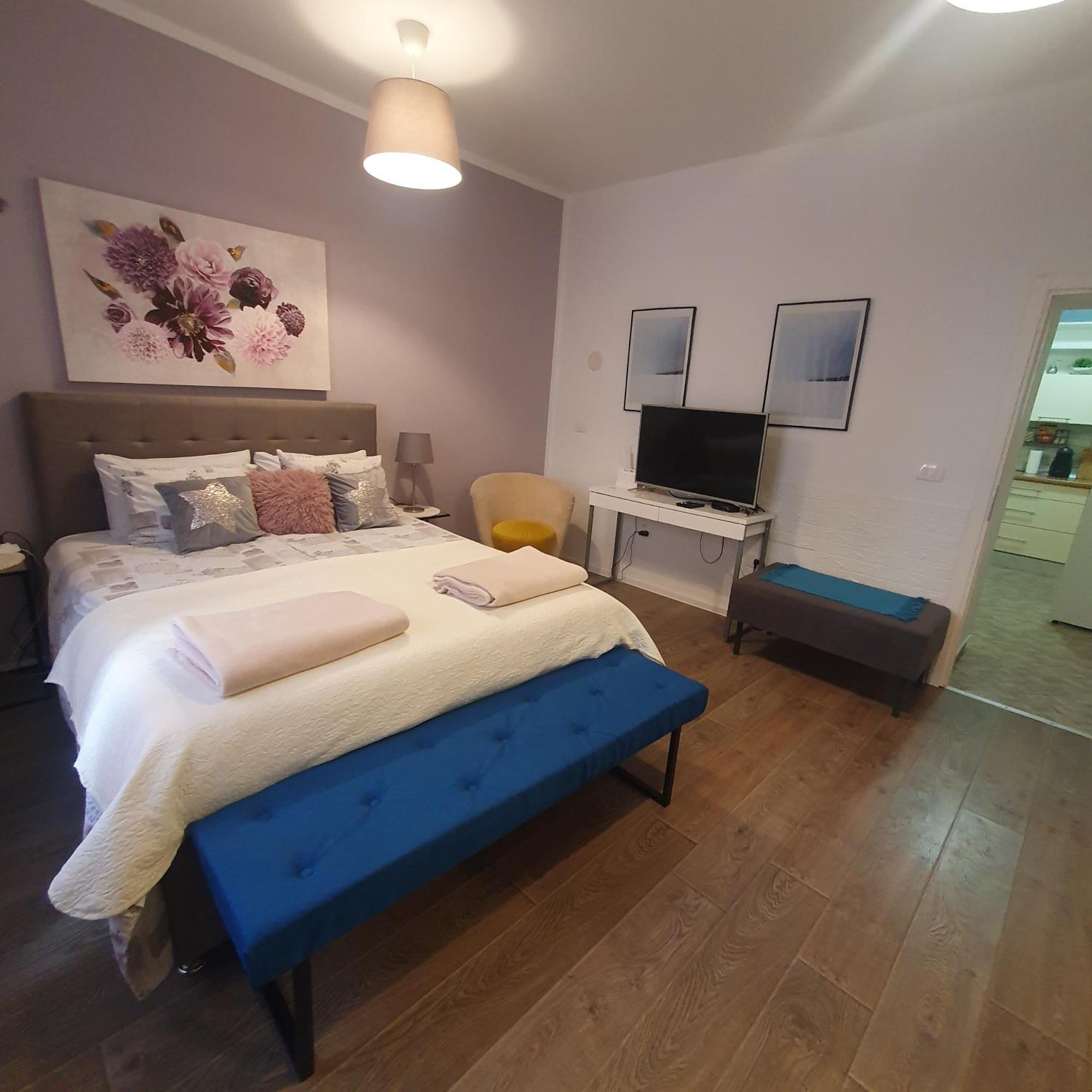 PUY Apartment Kety מראה חיצוני תמונה